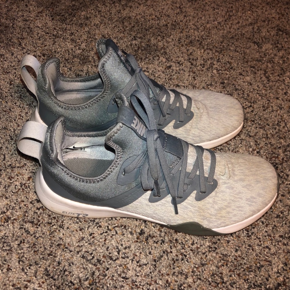 Womens Nike Sneaker